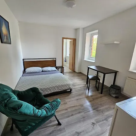 Homestay Private Double With Private Bathroom *