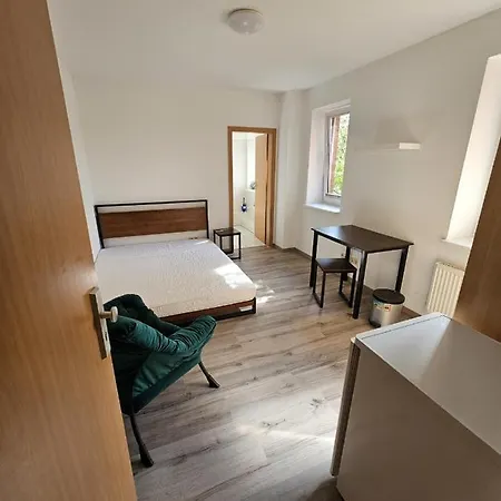 Private Double With Private Bathroom Homestay Rostock